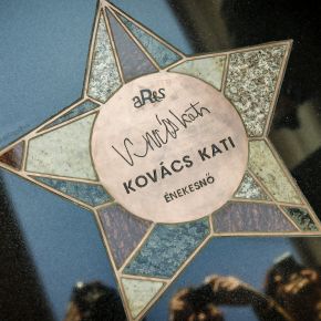 Kovács Kati az első “Egri Csillag”