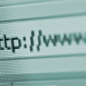 Több hétről pár napra csökkenhet a magyar domainregisztráció