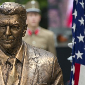 Reagan szoboravatás a Szabadság téren