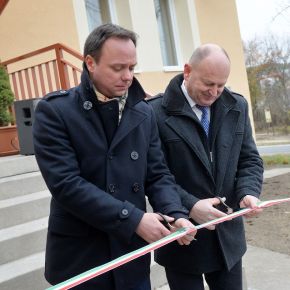 Átadták Ostoroson a megújult Közösségi Házat